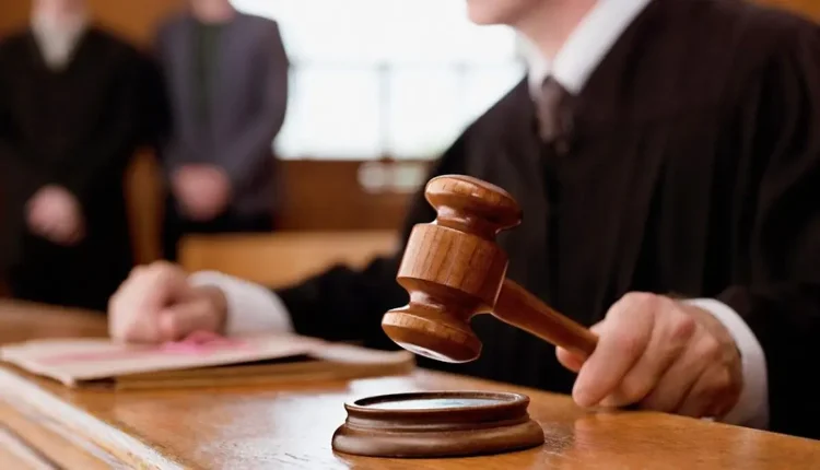 قاضٍ يسقط في الخيانة الزوجية والمجلس الأعلى للسلطة القضائية يتدخل