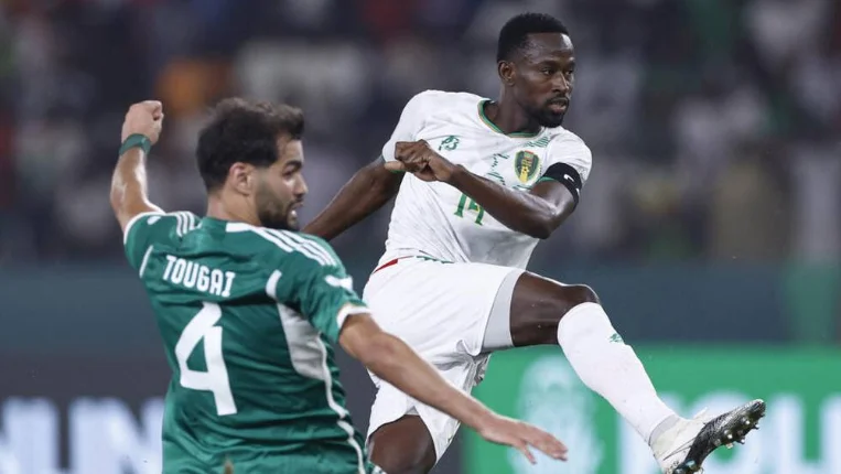 موريتانيا تُخرِج الجزائر من كأس أفريقيا الكوت ديفورا
