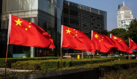 الصين تعفي 6 دول من التأشيرة