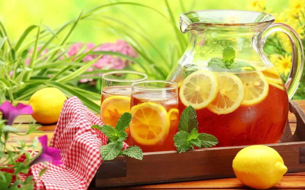 مشروبات طبيعية تسهل عملية الهضم