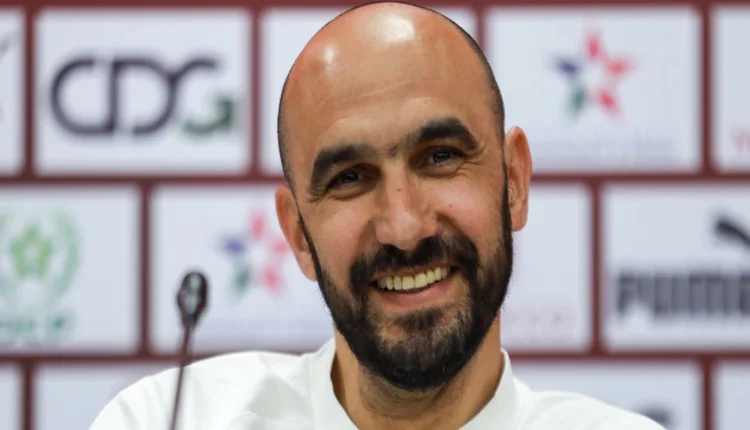 وليد الركراكي يتلقى خبرا سارا بخصوص نجم المنتخب المغربي