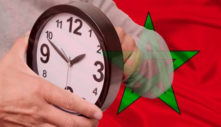 وزارة الانتقال الرقمي تعلن الرجوع إلى العمل بتوقيت (GMT+1)
