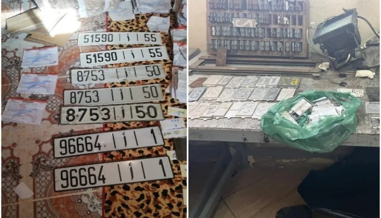 بالصور.. تفاصيل توقيف 16 شخصا بسبب الاتجار الدولي في السيارات المسروقة والتزوير