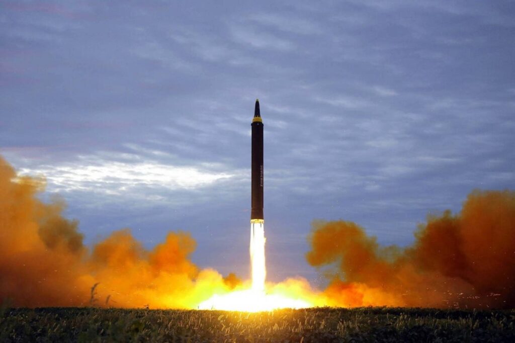 روسيا تعلن تنفيذ تجربة إطلاق صاروخ باليستي عابر للقارات
