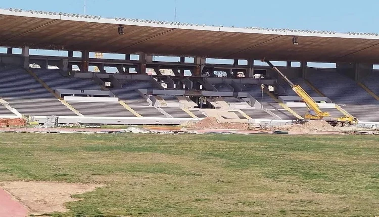 تأخر تشييد الملاعب "كان المغرب 2025".. توضيح من مصدر جامعي