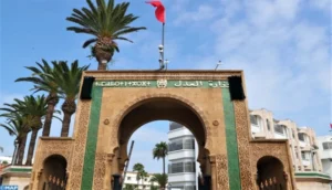 موظفو العدل يهددون بشل المحاكم