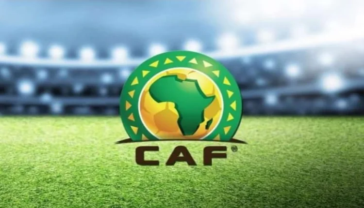 بالصورة.. قرار من "كاف" يخص شكل الكرة قبل نهائي كأس الكونفدرالية والأبطال