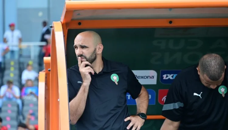 وليد الركراكي قلق على ثنائي الدوري الإنجليزي قبل مبارتي زامبيا والكونغو