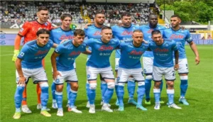 نادي نابولي الإيطالي يعلن عن مدرب جديد