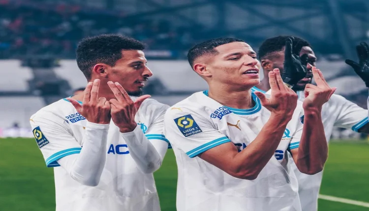 مدرب جديد لعز الدين أوناحي وحاريث في مارسيليا