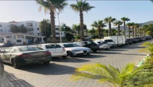 من يستفيد من مداخيل مواقف السيارات بمركب لاكسيا بكابو نيكرو؟