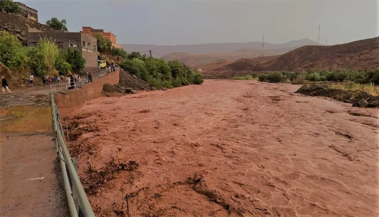 أمطار غزيرة وسيول جارفة تضرب عدد من مناطق المغرب