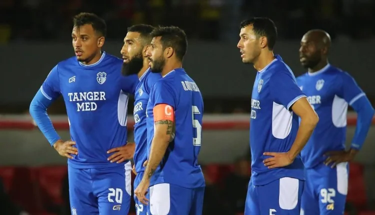 البطولة الوطنية.. اتحاد طنجة بين طموح الخروج من الأزمة ورهان العودة للتتويج
