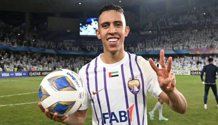 فريق جديد يخطط لضم سفيان رحيمي من العين