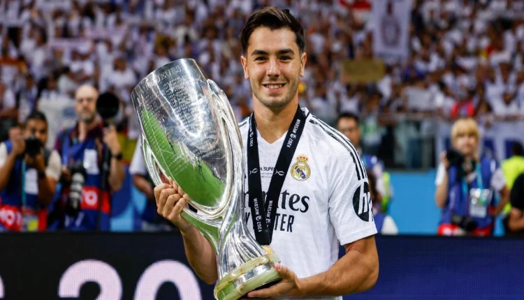 إبراهيم دياز رابع لاعب مغربي يرفع كأس السوبر الأوروبية