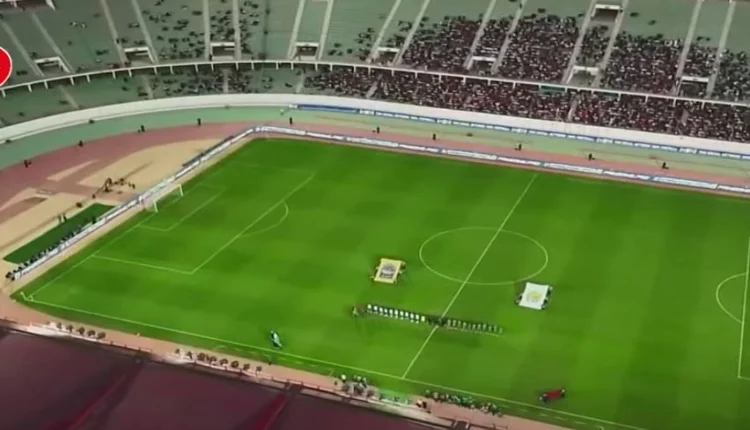 الجمهور المغربي يعاقب وليد الركراكي