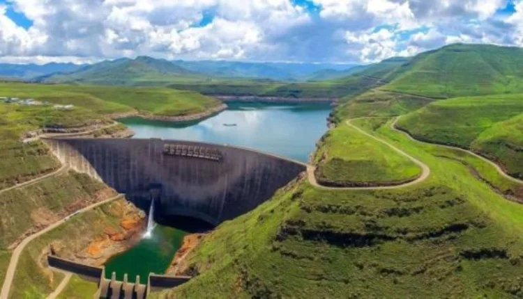 تسريع بناء 16 سدا كبيرا ونسبة تقدم الأشغال