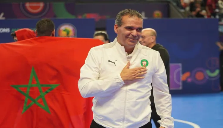 هشام الدكيك يعلن تشكيلة المنتخب المغربي للفوتسال لمواجهة طاجكستان