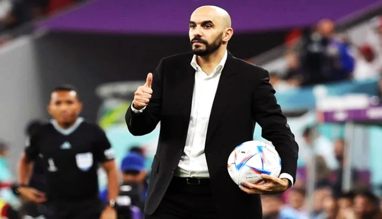 وليد الركراكي بفضل محمد شيبي على لاعب آخر