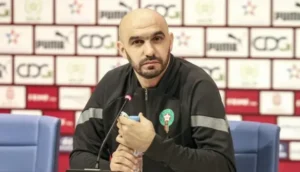 وليد الركراكي يواجه مشكلة قبل انطلاق كأس أفريقيا 2025