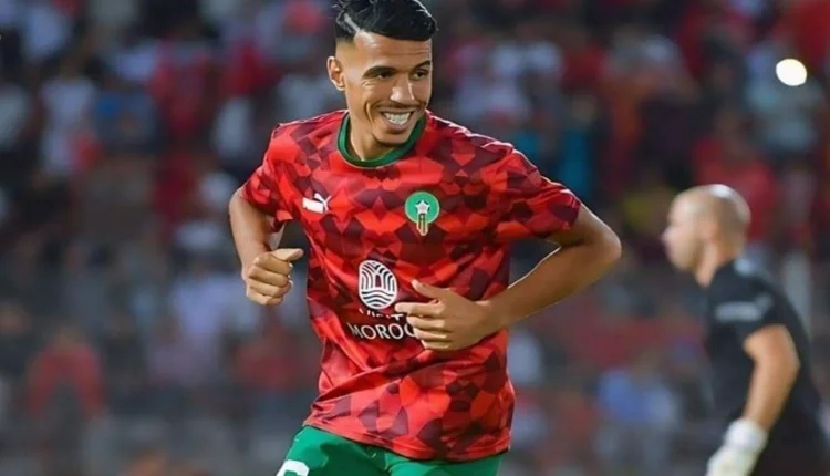 بتشجيع من لاعبي المنتخب المغربي.. جمال حركاس يُقْدم على فِعل مفاجئ
