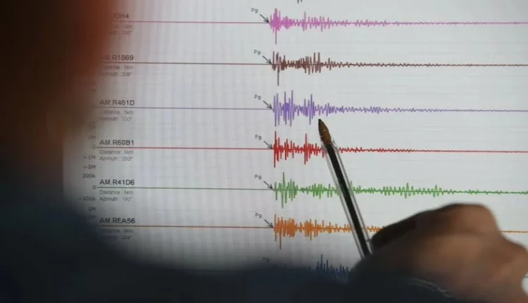 زلزال بقوة 4.9 درجات يضرب الجزائر