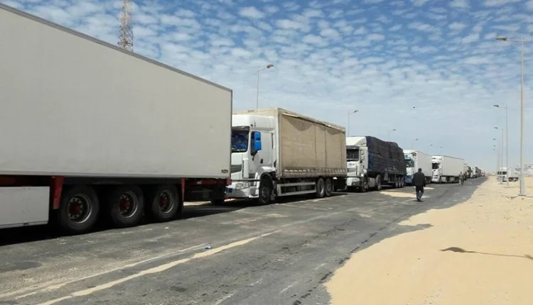 صعوبات جديدة تقابل الشاحنات المغربية مع التأشيرة الموريتانية