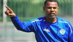 هذا هو الراتب الشهري لمدرب الرجاء الرياضي التونسي