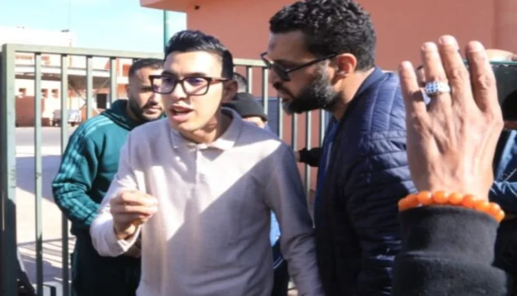 الحكومة تعلق على قضية الشاب المراكشي "مول الحوت"