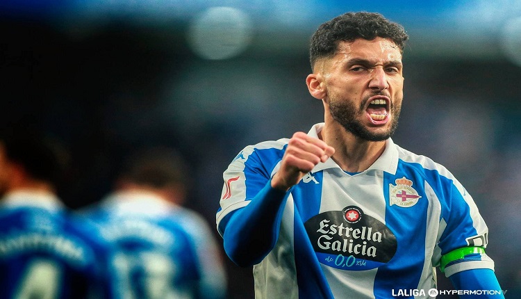 زكرياء الدهشوري.. إشادة محفزة من مدرب لاكورونيا اتجاه اللاعب