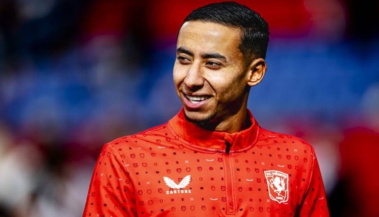أنس صلاح الدين يحسم الجدل: "تركيزي الكامل مع منتخب هولندا"