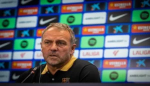 فليز المدير الفني لفريق برشلونة