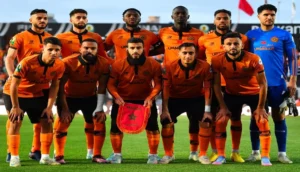"الكاف" يعلن عن حكم مواجهة الإياب بين سيمبا ونهضة بركان