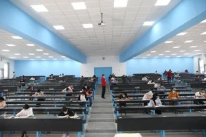 عز الدين ميداوي