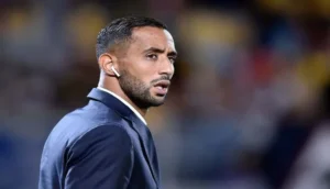 بنعطية يسعى لضم مدافع المنتخب المغربي لمارسيليا