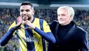 مورينيو: "النصيري خط أحمر".. ويمنع انتقاله رغم الإغراءات السعودية!