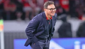 قبل موقعة مانشستر سيتي.. بنهاشم يتخذ قرارا