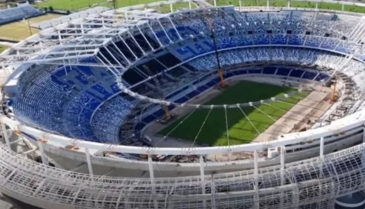 ملعب طنجة الكبير