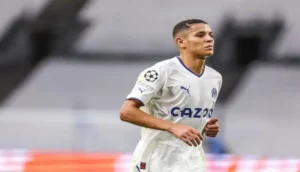 الدوري التركي يراقب أمين حارث