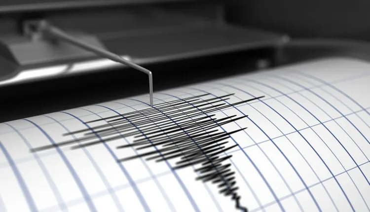 زلزال بقوة 5.2 درجات يضرب قبالة سواحل جزيرة كريت
