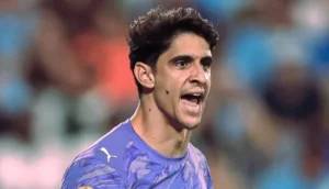 عصام الحضري يثير الجدل بعد تألق بونو أمام مانشستر سيتي