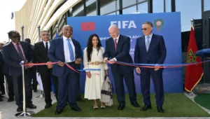 رئيسا الكاف والفيفا رفقة فوزي لقجع