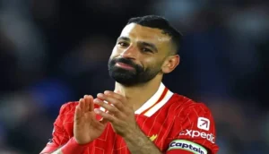 الذكاء الاصطناعي يبرر سبب غياب صلاح على جنازة جوتا