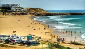 حملة واسعة لتحرير شواطئ طنجة