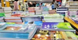 وزارة التربية تكشف أسعار مقررات مدارس الريادة
