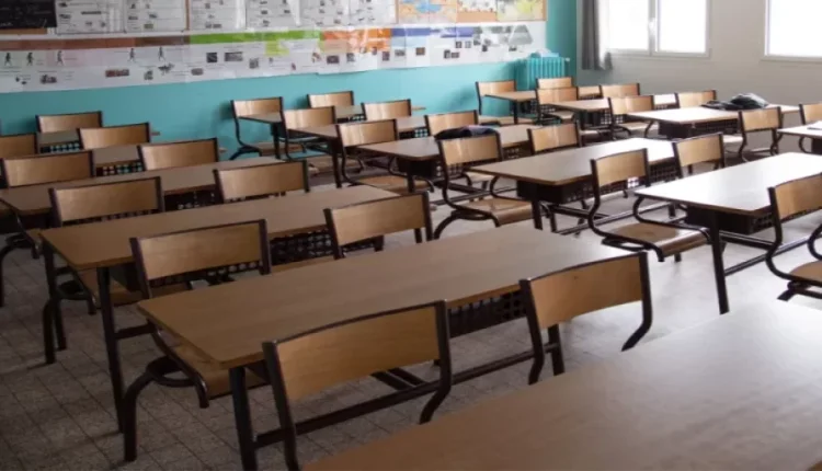دولة عربية تعتمد 4 أيام تدريس أسبوعياً بالمدارس الرسمية