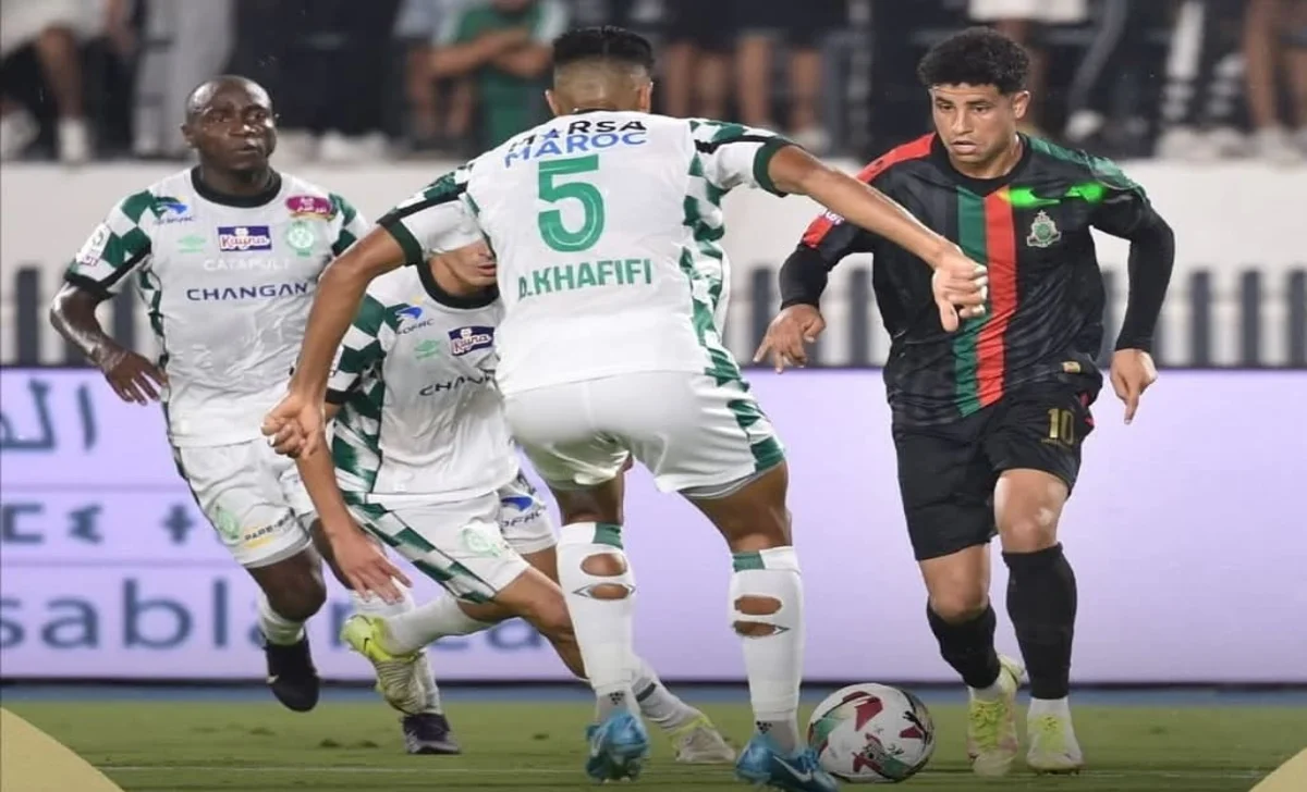مباراة الجيش الملكي والرجاء الرياضي