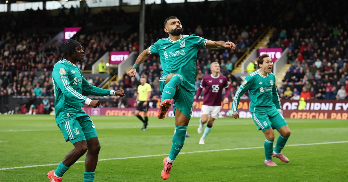 ليفربول يعود إلى صدارة الدوري الإنجليزي