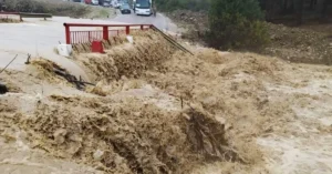 دول عربية عرضة للفيضانات