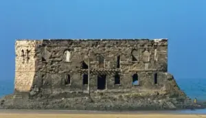دار البحر كسمار بطرفاية